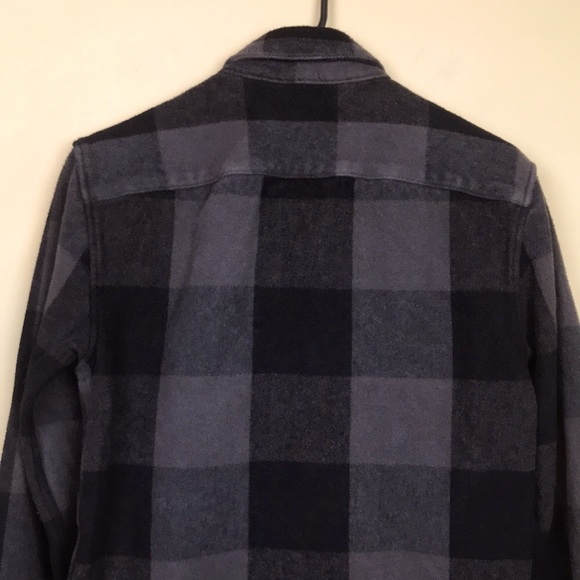 Abercrombie & Fitch Soft A&F Collection Women’s Thick Plaid Flannel Shacket - Picture 7 of 10